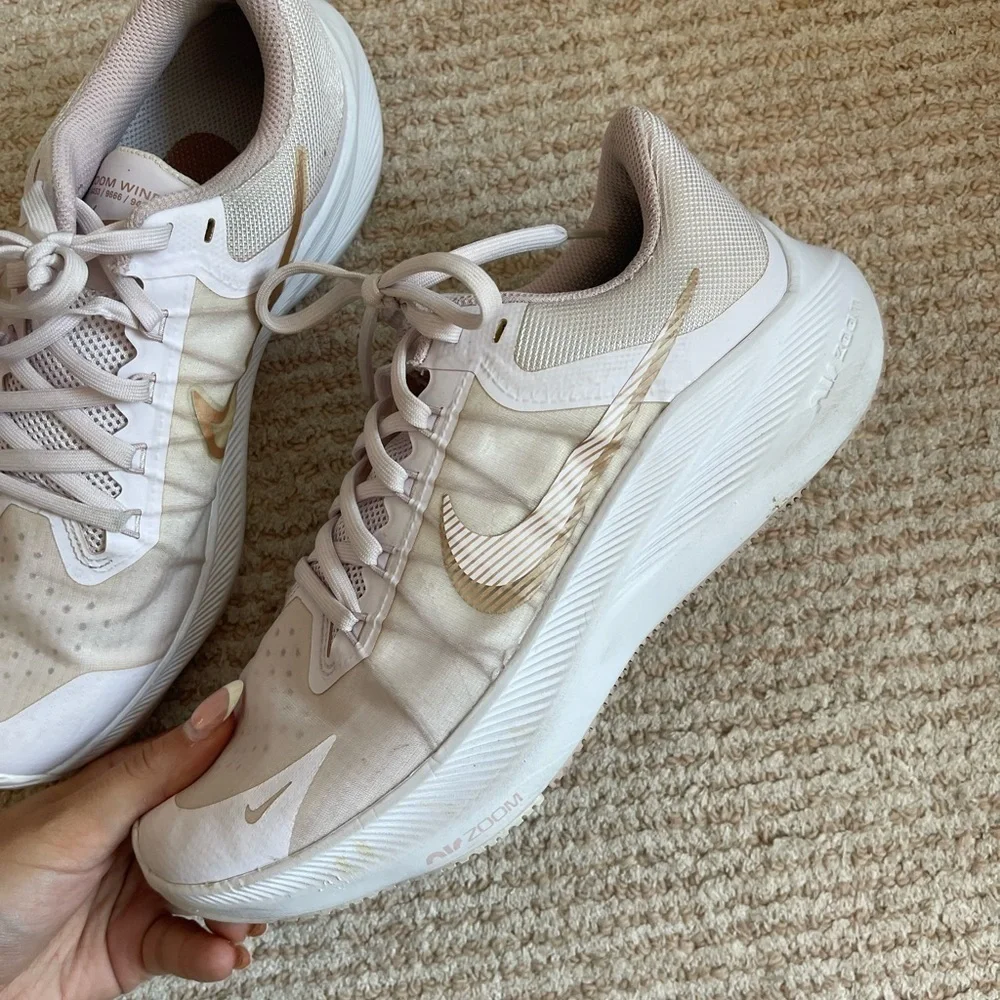 Nike Pink Athletic Shoes Zoom